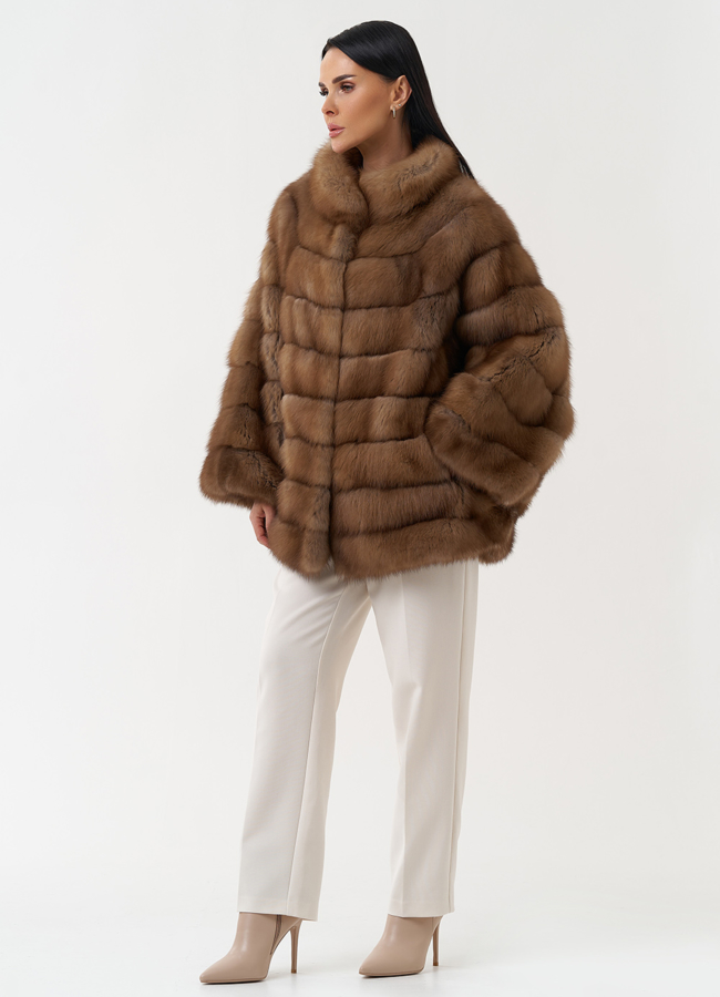 Шуба из куницы с воротником стойка модель № 30477 универмаг малина