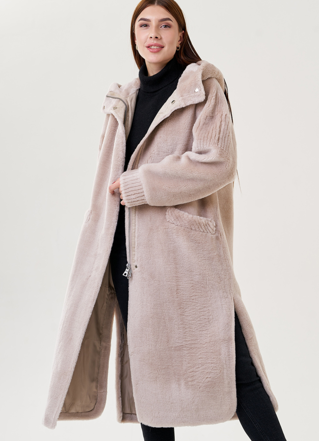 Длинное пальто из эко меха модель № 23579 универмаг малина