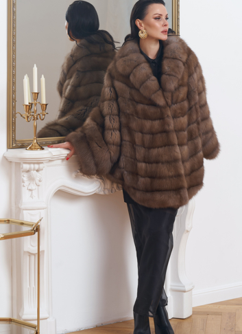 Шуба из куницы оверсайз