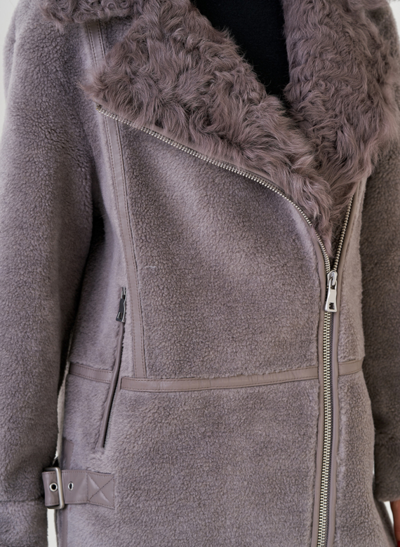 Женская куртка "косуха" из искусственного меха