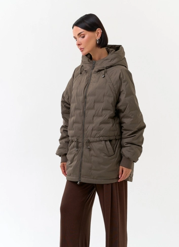 Женская куртка с капюшоном